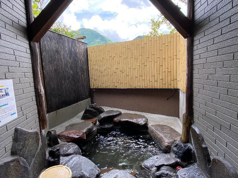 1ec88bc3274cfae5ecc72296bcb8b615