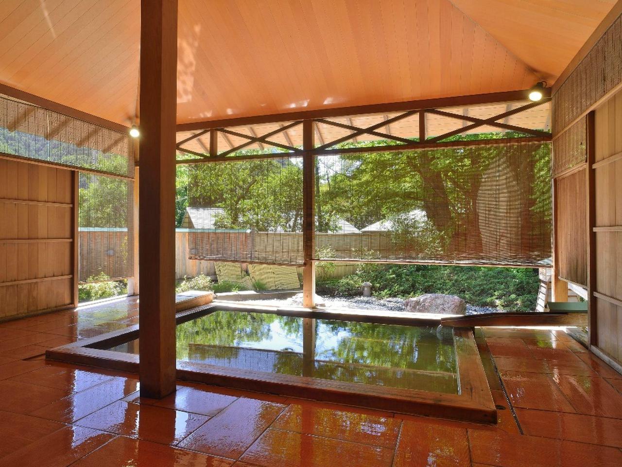 284774 16110413020048430087