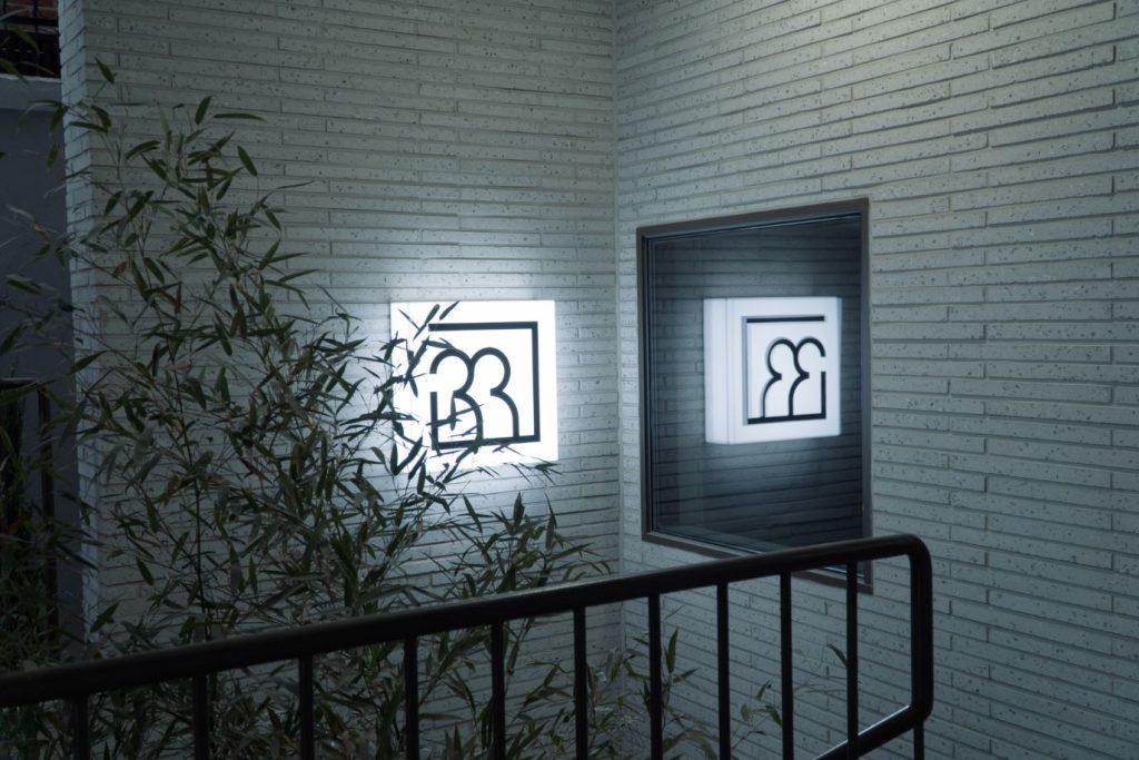 '서울 실내 가볼만한곳' 너무 더울때 실내 데이트 하기도 좋은 5곳 어디? 11 4233마음센터 연남점 2 1024x683 1